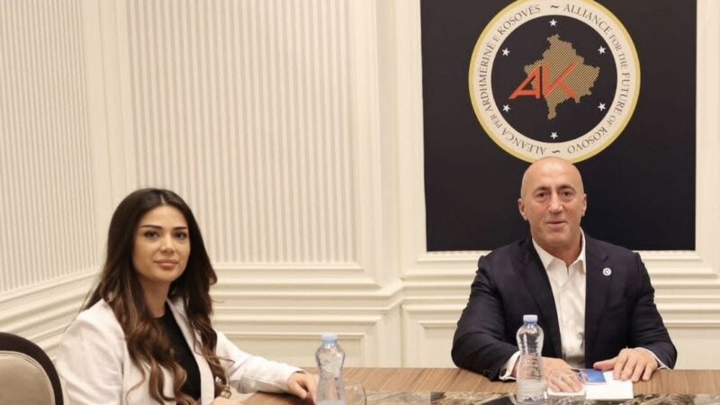 Kandidatja e AAK-së nga Malisheva tërhiqet nga lista për deputete
